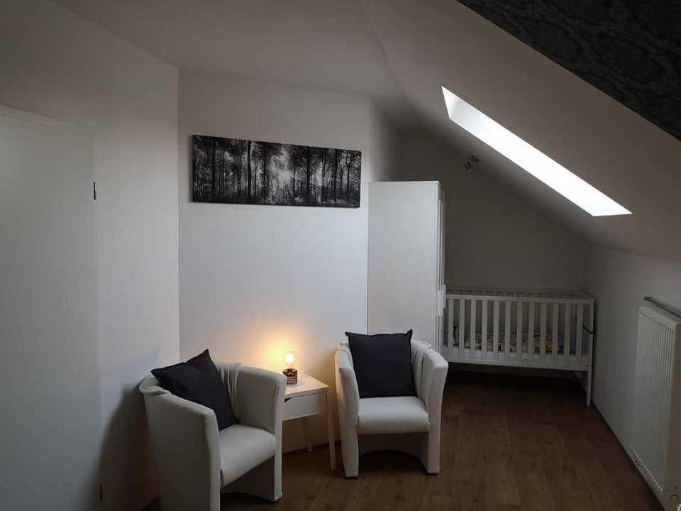 Haus Am Hang; Ferienwohnung Fernblick Stolberg (Rhineland) Exterior photo