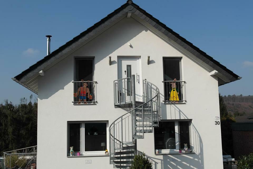 Haus Am Hang; Ferienwohnung Fernblick Stolberg (Rhineland) Exterior photo